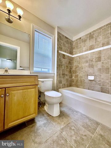 39 W 5TH ST, Bridgeport, PA 19405