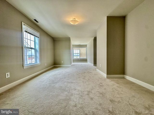 39 W 5TH ST, Bridgeport, PA 19405