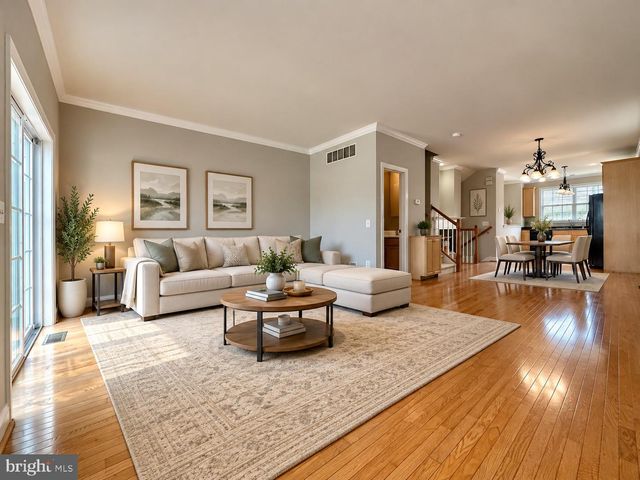 39 W 5TH ST, Bridgeport, PA 19405