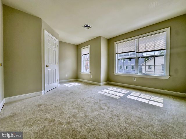 39 W 5TH ST, Bridgeport, PA 19405