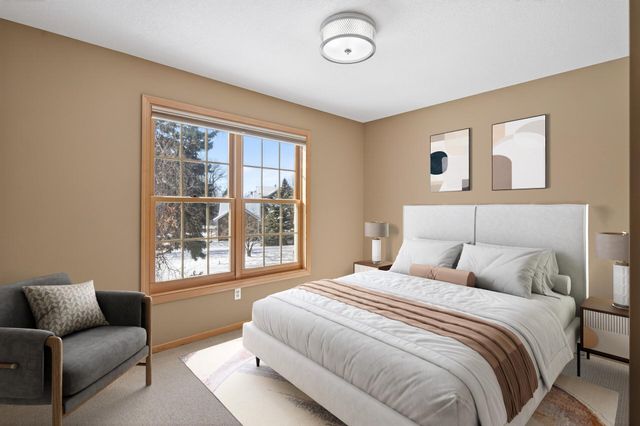 15920 48th Avenue N, Plymouth, MN 55446