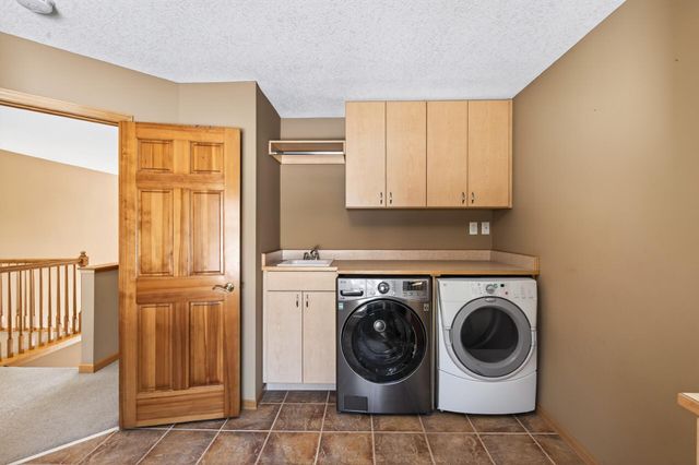 15920 48th Avenue N, Plymouth, MN 55446