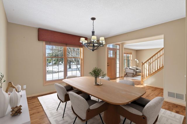 15920 48th Avenue N, Plymouth, MN 55446