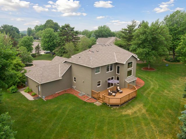 15920 48th Avenue N, Plymouth, MN 55446