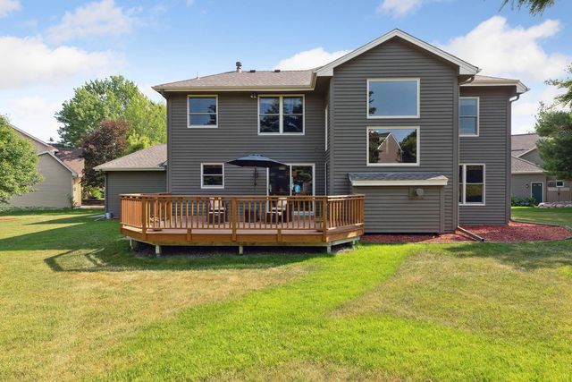 15920 48th Avenue N, Plymouth, MN 55446