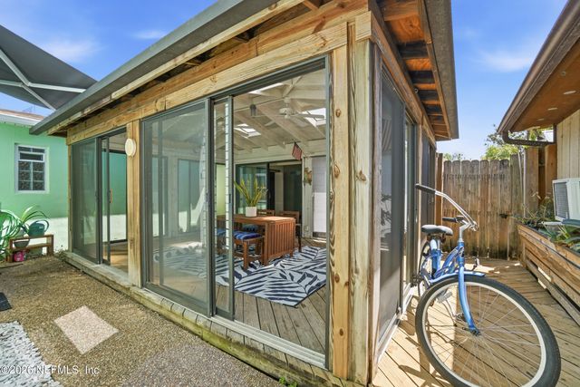 1308 7TH Street N, Jacksonville Beach, FL 32250