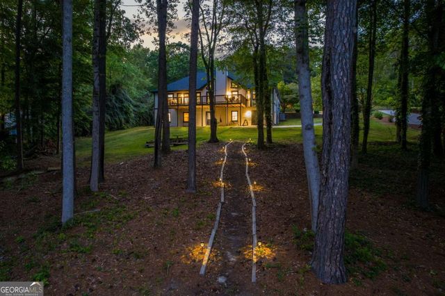 2334 FISHER Drive, Loganville, GA 30052