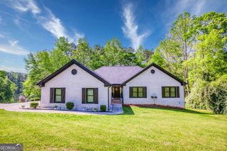 2334 FISHER Drive, Loganville, GA 30052