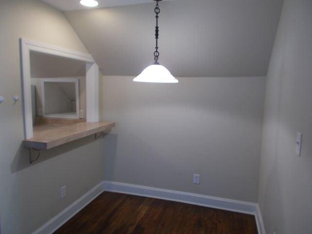 216 Thomas Ter Apt B, Lebanon, TN 37087