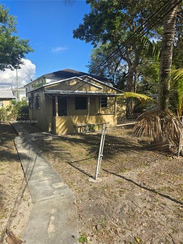 143 NW 69th St 3, Miami, FL 33150