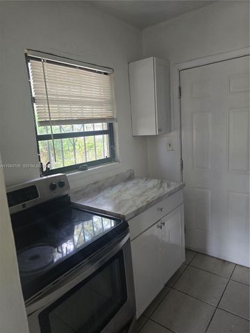 143 NW 69th St 3, Miami, FL 33150