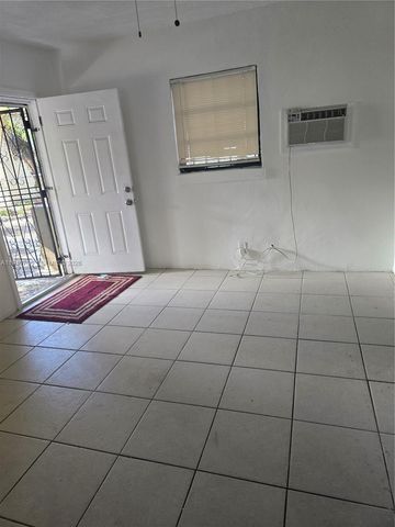 143 NW 69th St 3, Miami, FL 33150