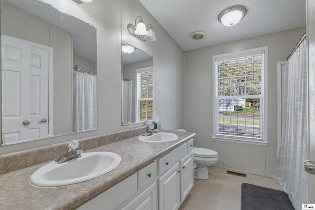 119 SANDY RIDGE ROAD, Eros, LA 71238