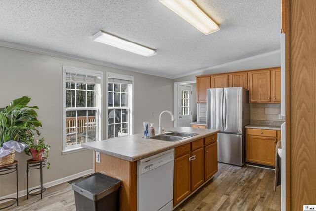 119 SANDY RIDGE ROAD, Eros, LA 71238