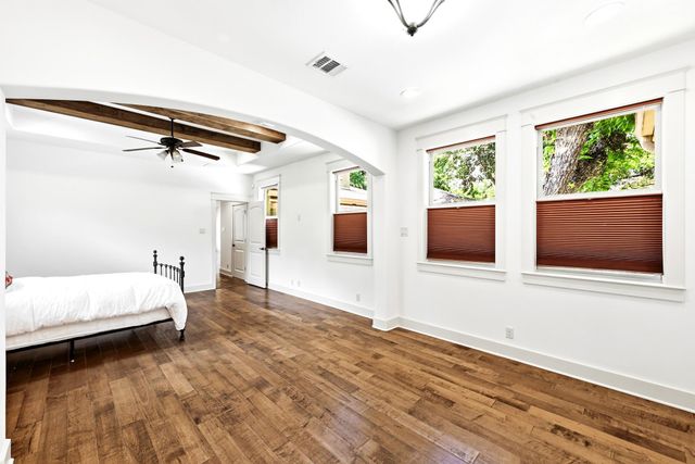 3804 Avenue G, Austin, TX 78751
