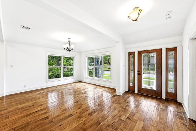 3804 Avenue G, Austin, TX 78751