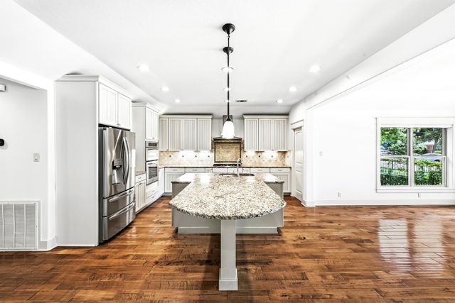 3804 Avenue G, Austin, TX 78751
