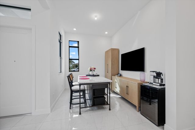 4891 Rivo Alto Circle, Westlake, FL 33470