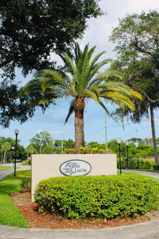 8 Lake Vista Trl Apt 201, Port St Lucie, FL 34952