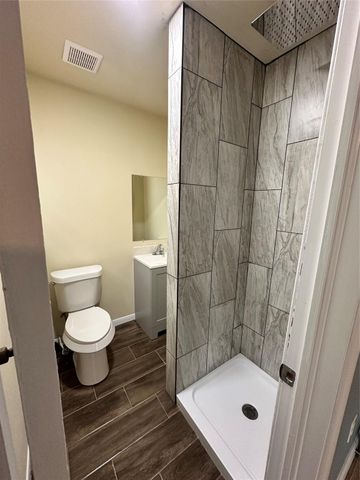 6911 Bauman Road, Houston, TX 77022