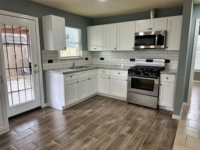 6911 Bauman Road, Houston, TX 77022