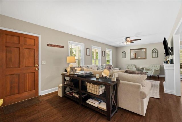 1303 Sherwood Drive, Dalton, GA 30720