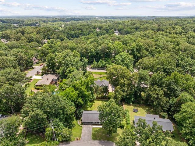 1303 Sherwood Drive, Dalton, GA 30720