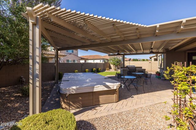 10550 E SHEFFIELD Drive, Mesa, AZ 85212