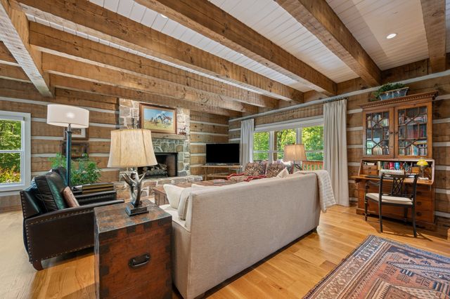 9184 Hester Beasley Rd, Nashville, TN 37221