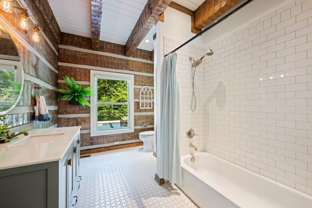 9184 Hester Beasley Rd, Nashville, TN 37221