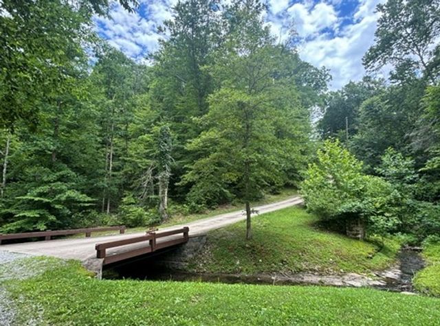 9184 Hester Beasley Rd, Nashville, TN 37221