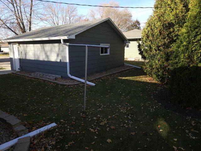 503 E BANK STREET, Fond Du Lac, WI 54935