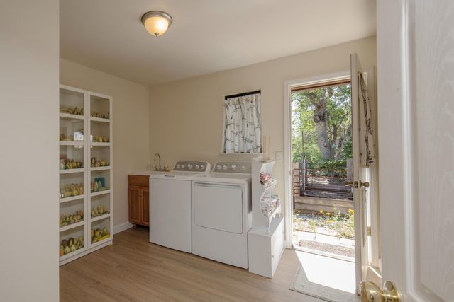 42404 John Muir Drive, Coarsegold, CA 93614