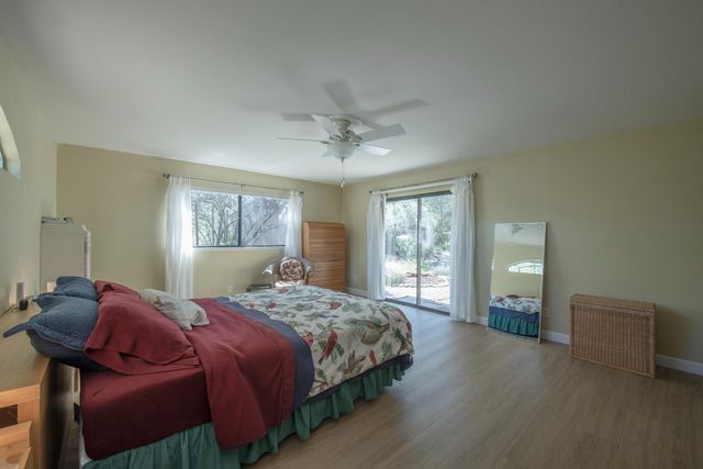 42404 John Muir Drive, Coarsegold, CA 93614
