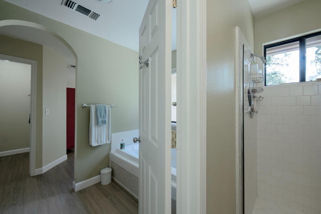 42404 John Muir Drive, Coarsegold, CA 93614