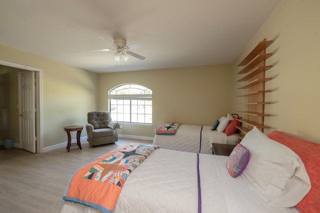 42404 John Muir Drive, Coarsegold, CA 93614