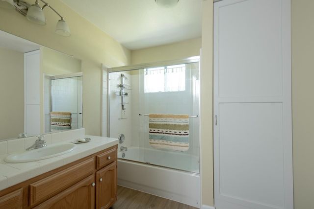 42404 John Muir Drive, Coarsegold, CA 93614