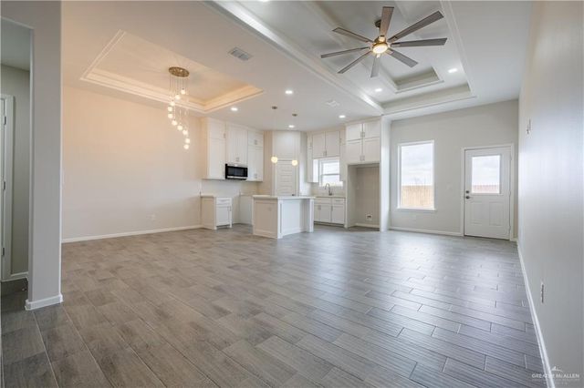 1109 N Altuve Drive, Edinburg, TX 78541