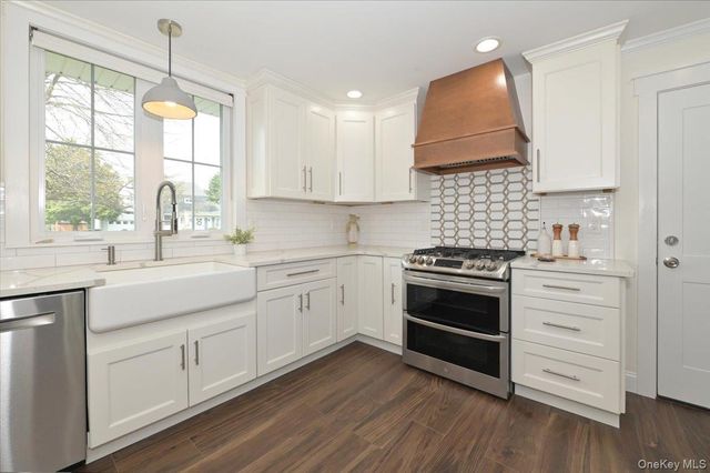 88 Webster Street, Westbury, NY 11590
