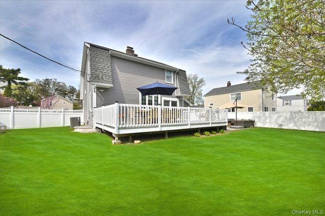 88 Webster Street, Westbury, NY 11590