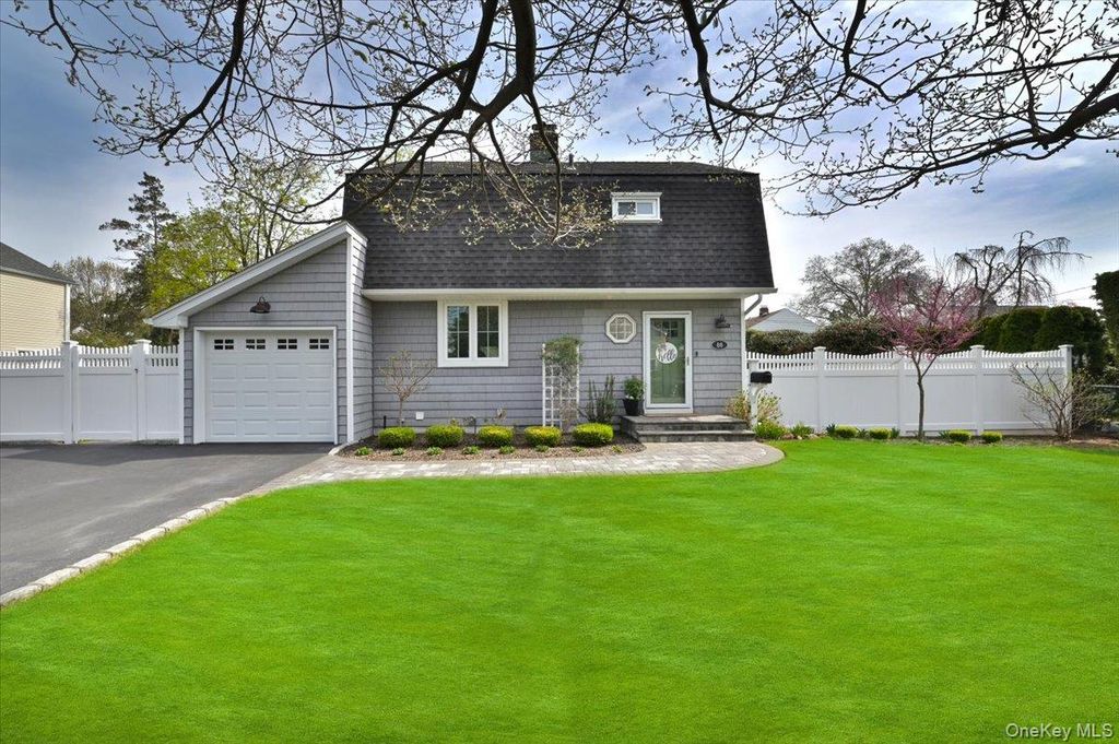 88 Webster Street, Westbury, NY 11590