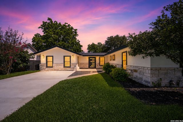427 Laramie, San Antonio, TX 78209