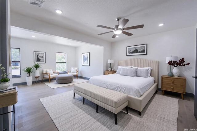 427 Laramie, San Antonio, TX 78209