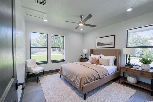 427 Laramie, San Antonio, TX 78209