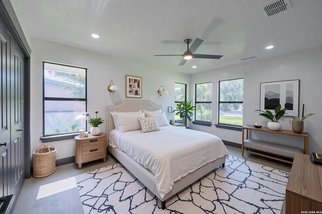 427 Laramie, San Antonio, TX 78209
