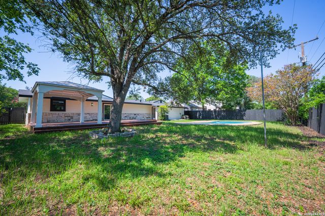 427 Laramie, San Antonio, TX 78209