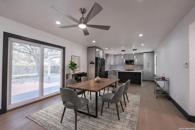427 Laramie, San Antonio, TX 78209