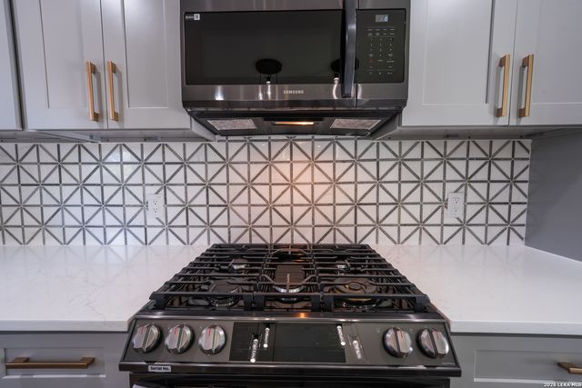427 Laramie, San Antonio, TX 78209