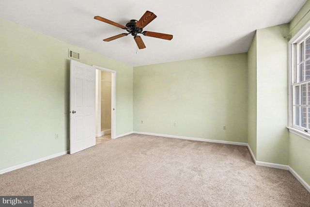 4119 NANTUCKET DR, Mechanicsburg, PA 17050