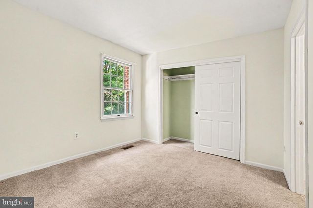 4119 NANTUCKET DR, Mechanicsburg, PA 17050
